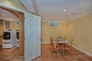 255 Connecting Rd, Pittsburgh, PA 15228 - Photo 23