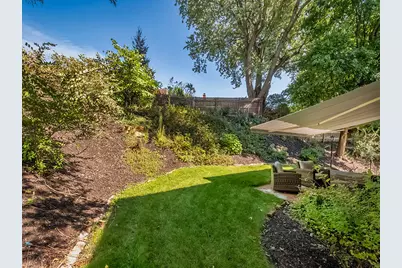 255 Connecting Road, Pittsburgh, PA 15228 - Photo 27