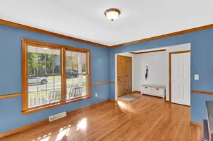 8510 Breezewood Dr, Pittsburgh, PA 15237 - Photo 7