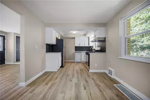 418 Pennwood Dr, Pittsburgh, PA 15235 - Photo 13