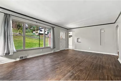 1330 Robbins St, Pittsburgh, PA 15236 - Photo 5