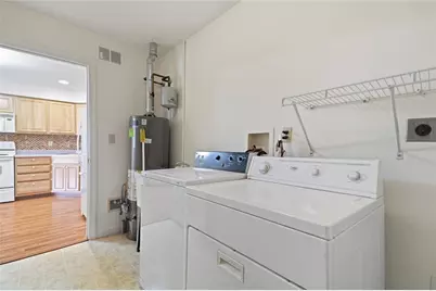 355 Allandale Dr, Bethel Park, PA 15102 - Photo 37