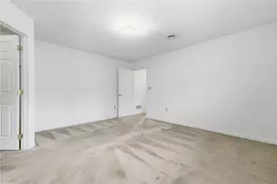 355 Allandale Dr, Bethel Park, PA 15102 - Photo 19