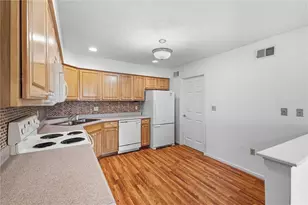 355 Allandale Dr, Bethel Park, PA 15102 - Photo 13