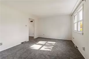 4837 Lucerne, White Township, PA 15701 - Photo 21