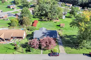 183 Gourley Ln, Center Township, PA 15061 - Photo 31