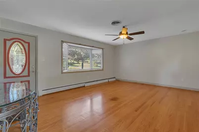 183 Gourley Ln, Center Township, PA 15061 - Photo 11