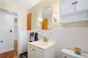 214 Drake Rd, Bethel Park, PA 15102 - Photo 23