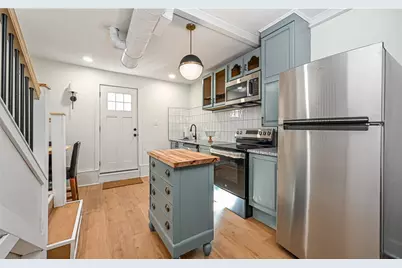 847 Suismon St, Pittsburgh, PA 15212 - Photo 5