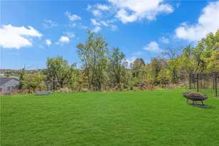 106 Olivia Dr, Center Township, PA 15061 - Photo 31