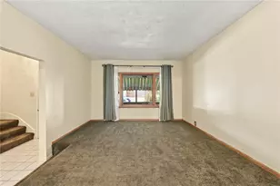 321 Center Ave, Pitcairn, PA 15140 - Photo 5