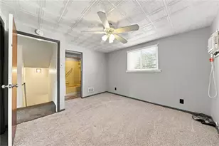 321 Center Ave, Pitcairn, PA 15140 - Photo 27