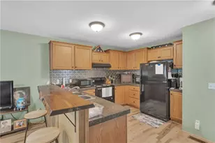 317 Laurel Dr, Cranberry Township, PA 16066 - Photo 9