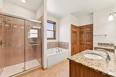 706 Forest Oaks Trl, North Huntingdon, PA 15642 - Photo 17