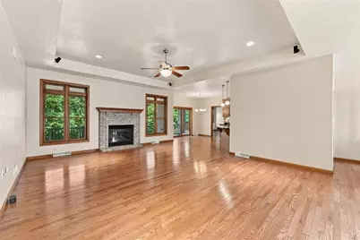 706 Forest Oaks Trl, North Huntingdon, PA 15642 - Photo 3