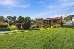 572 Jenne Dr, Pittsburgh, PA 15236 - Photo 37