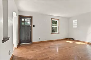 428 Grandview Ave, West Mifflin, PA 15122 - Photo 5