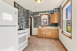 428 Grandview Ave, West Mifflin, PA 15122 - Photo 9