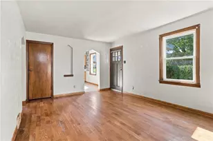 428 Grandview Ave, West Mifflin, PA 15122 - Photo 7