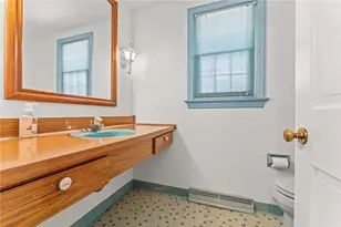 1849 Tilton Dr, Pittsburgh, PA 15241 - Photo 17