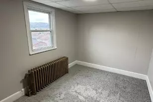 601 Pine St, Ambridge, PA 15003 - Photo 11