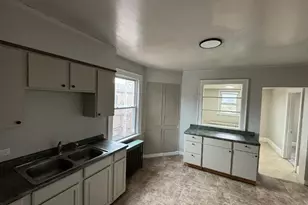601 Pine St, Ambridge, PA 15003 - Photo 3