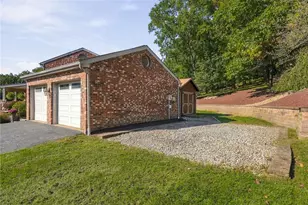 113 Woodside Dr, Peters Township, PA 15317 - Photo 5