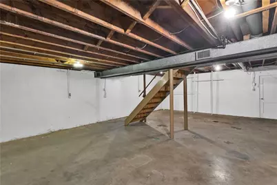 609 Millers Ln, Pittsburgh, PA 15239 - Photo 27