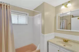 609 Millers Ln, Pittsburgh, PA 15239 - Photo 19
