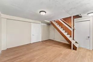 215 Dunbar Dr, Wilkins Township, PA 15235 - Photo 17