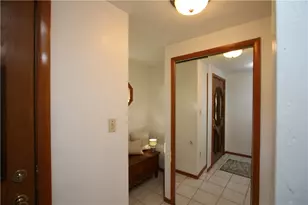 4548 Mapledale Dr, Homestead, PA 15120 - Photo 5