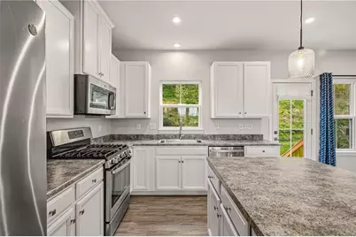 133 Moyer Hill Dr, Cranberry Township, PA 16066 - Photo 5