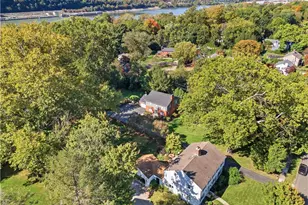 413 Maple Ln, Edgeworth, PA 15143 - Photo 3