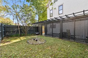 304 Bower Hill Rd, Pittsburgh, PA 15228 - Photo 25