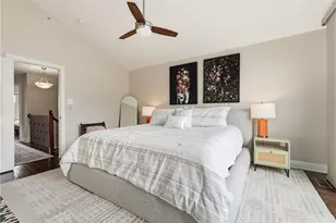 2652 Larkins Wy, Pittsburgh, PA 15203 - Photo 29