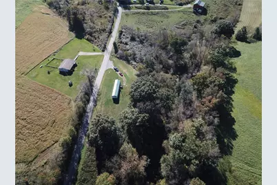 315 Wyant Rd, East Franklin Township, PA 16201 - Photo 3
