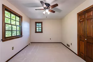 330 Elm Dr, Hempfield Township, PA 15601 - Photo 23