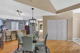 118 Linden Ct, Seven Fields Boro, PA 16046 - Photo 9