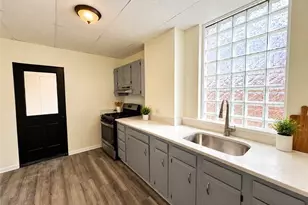 2406 Wurzell Ave, Pittsburgh, PA 15214 - Photo 3