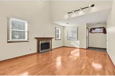 308 Lamplighter Circle, Pittsburgh, PA 15212 - Photo 5