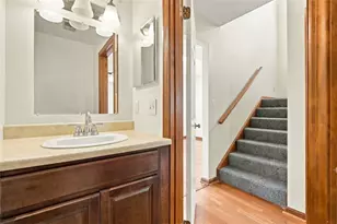 308 Lamplighter Cir, Pittsburgh, PA 15212 - Photo 21
