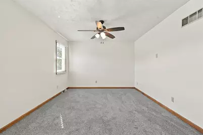 308 Lamplighter Circle, Pittsburgh, PA 15212 - Photo 25