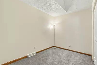 308 Lamplighter Circle, Pittsburgh, PA 15212 - Photo 35