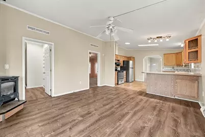 39377 Montour Ct, Pittsburgh, PA 15239 - Photo 9