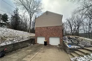 6290 Irishtown Road Ext, Bethel Park, PA 15102 - Photo 31