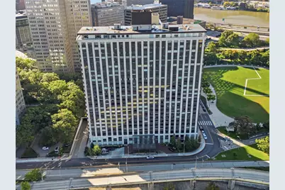 320 Fort Duquesne Blvd #21B, Pittsburgh, PA 15222 - Photo 1