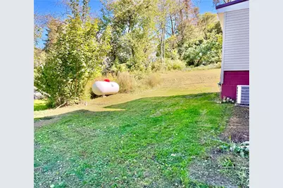 546 W Penn Street, North Union Township, PA 15456 - Photo 5