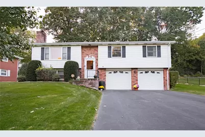 211 Cherokee Dr, Center Township, PA 16001 - Photo 1