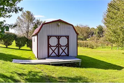 107 N Hazelnut Drive, Mount Pleasant Township, PA 15666 - Photo 5