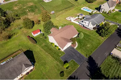 107 N Hazelnut Drive, Mount Pleasant Township, PA 15666 - Photo 9